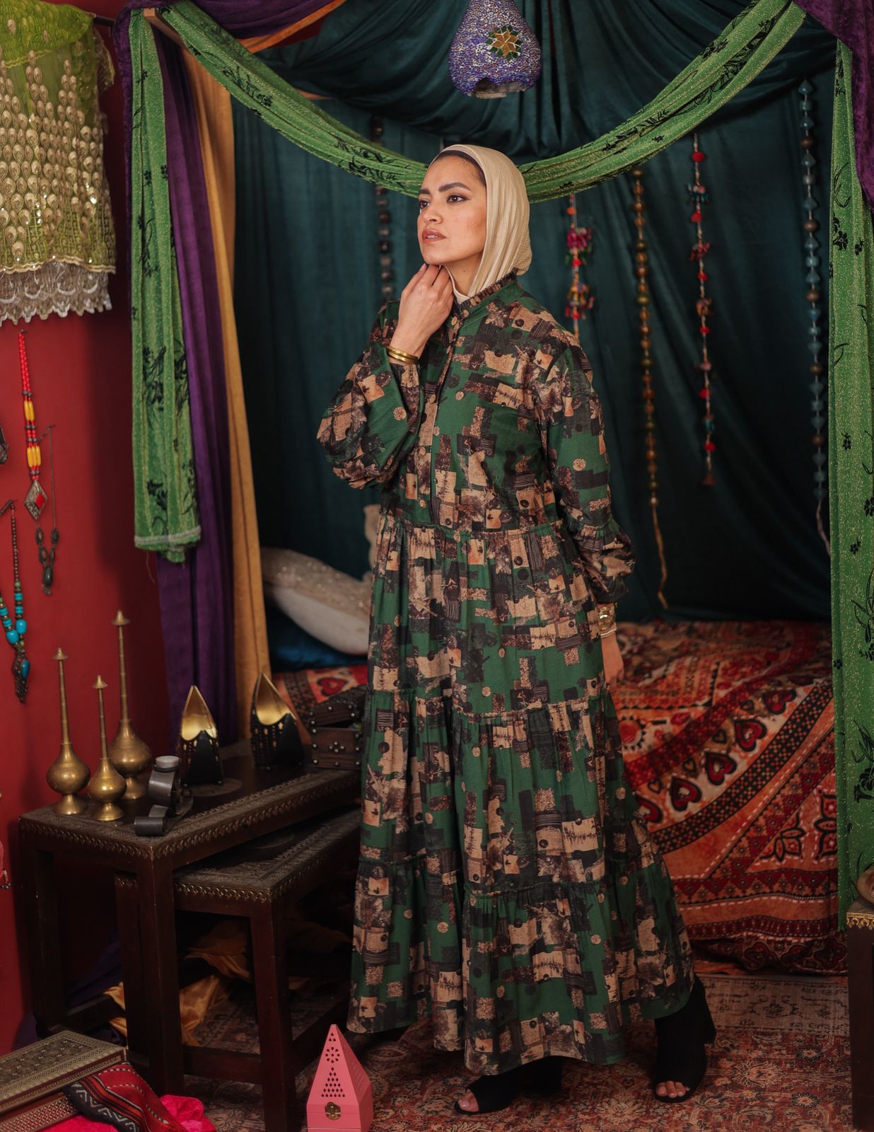 Printed velvet dress in Green