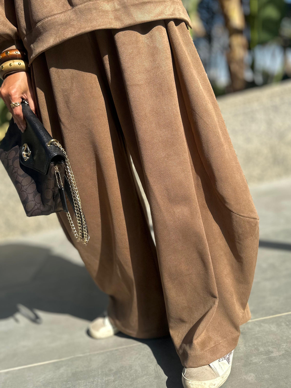 Winter stripped Velvet Set ( camel )