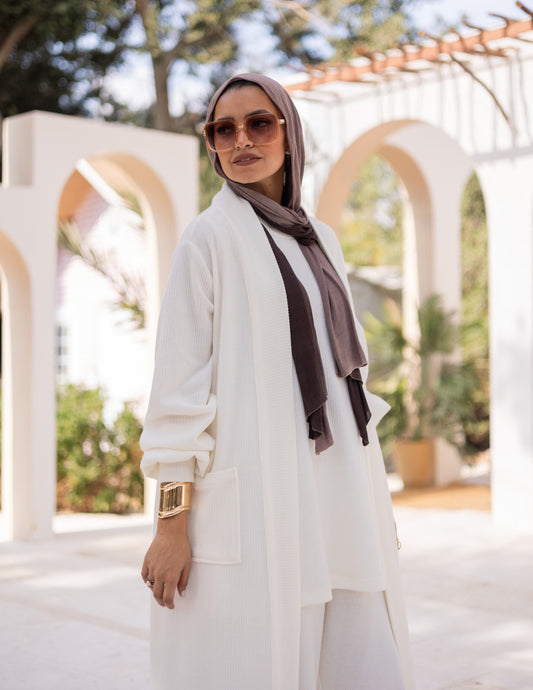 Knitted woolen set in Light offwhite