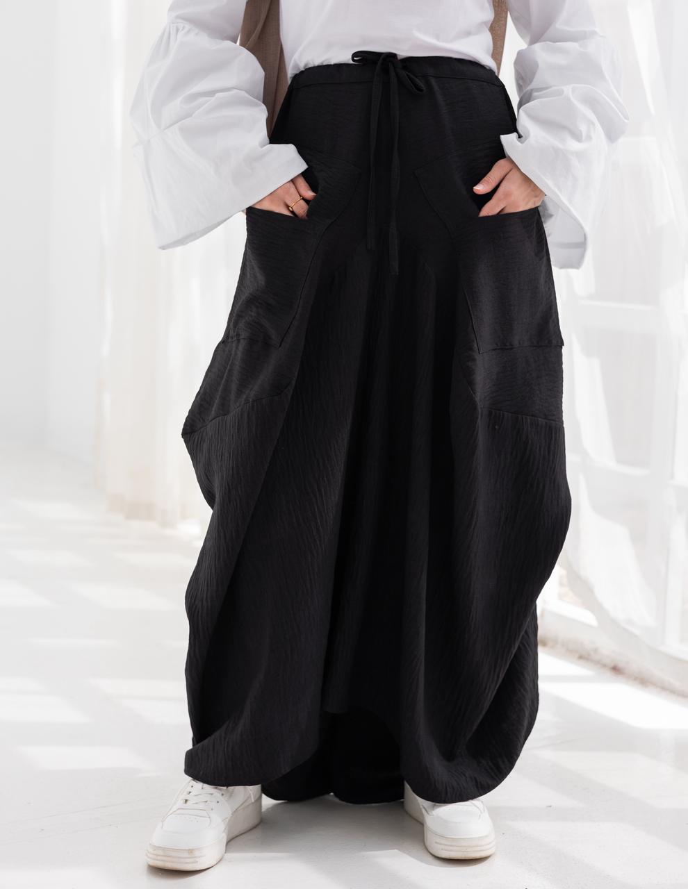 Plain gypsy skirt in Black
