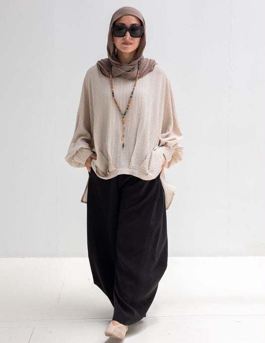 High low blouse in beige