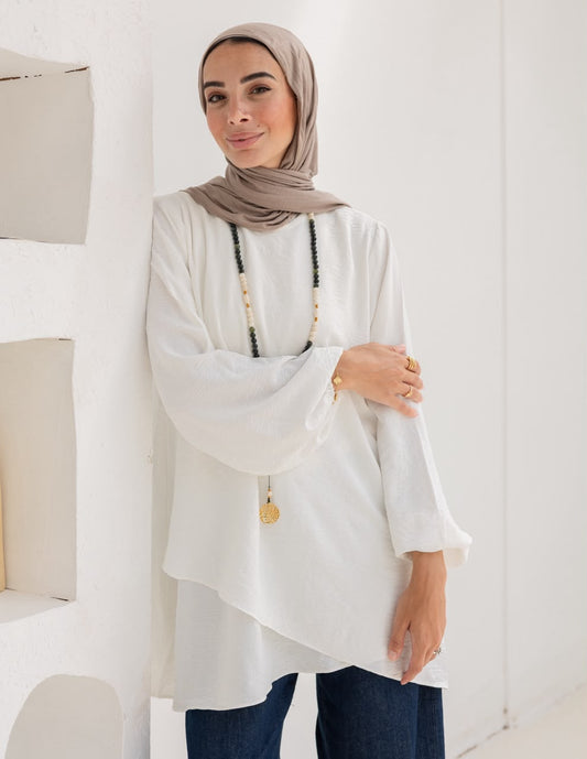Crossed top with sleeves in light off white