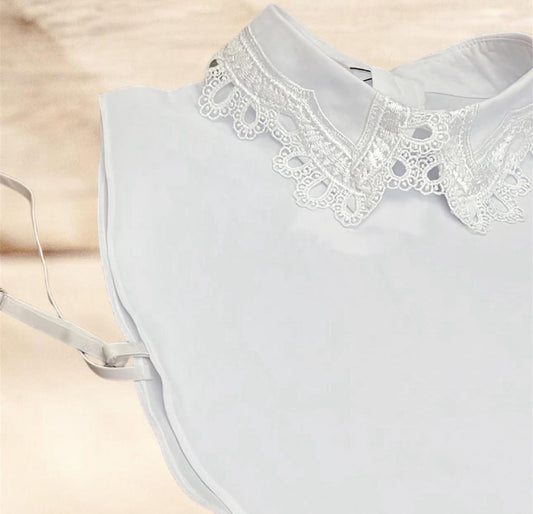 petal lace Collar