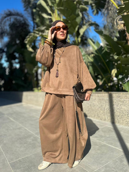 Winter stripped Velvet Set ( camel )