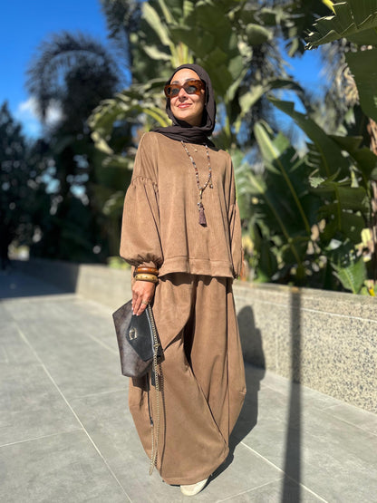 Winter stripped Velvet Set ( camel )