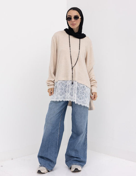 Cashmere pullover with lace in Beige