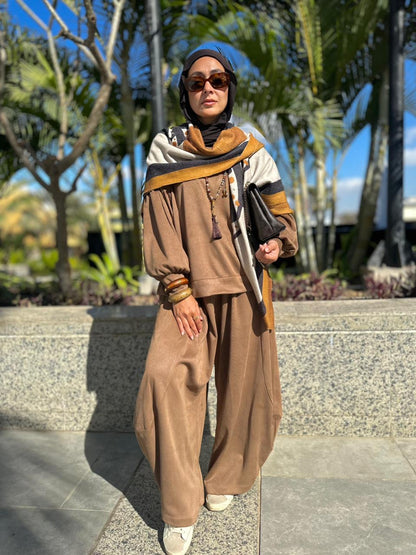 Winter stripped Velvet Set ( camel )