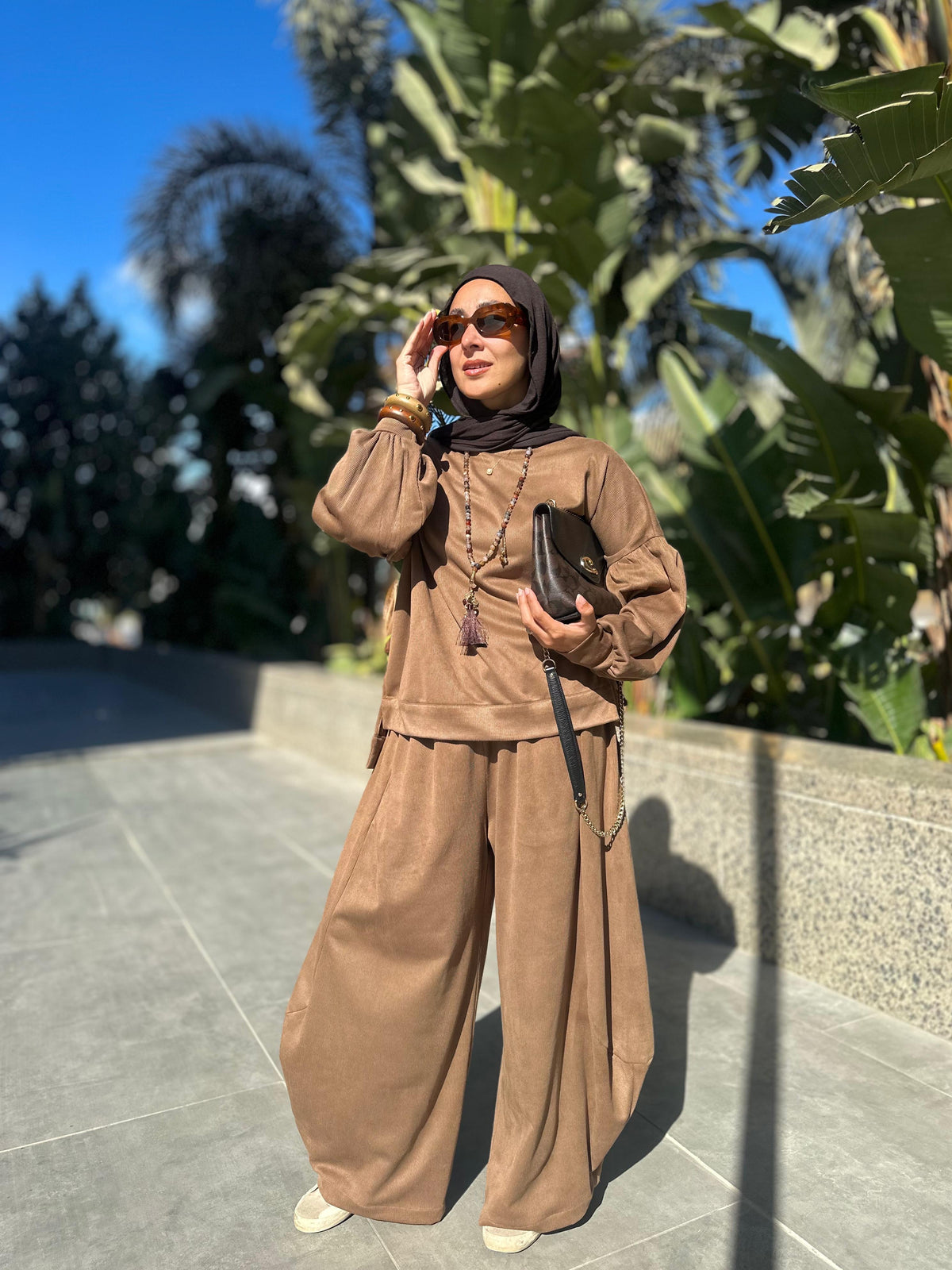 Winter stripped Velvet Set ( camel )