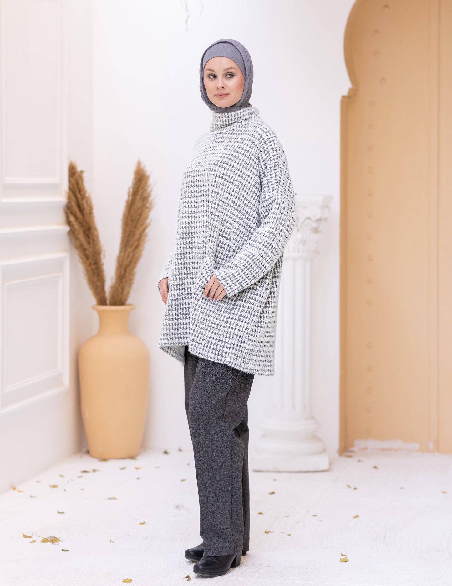 Heavy cashmere pullover with pockets