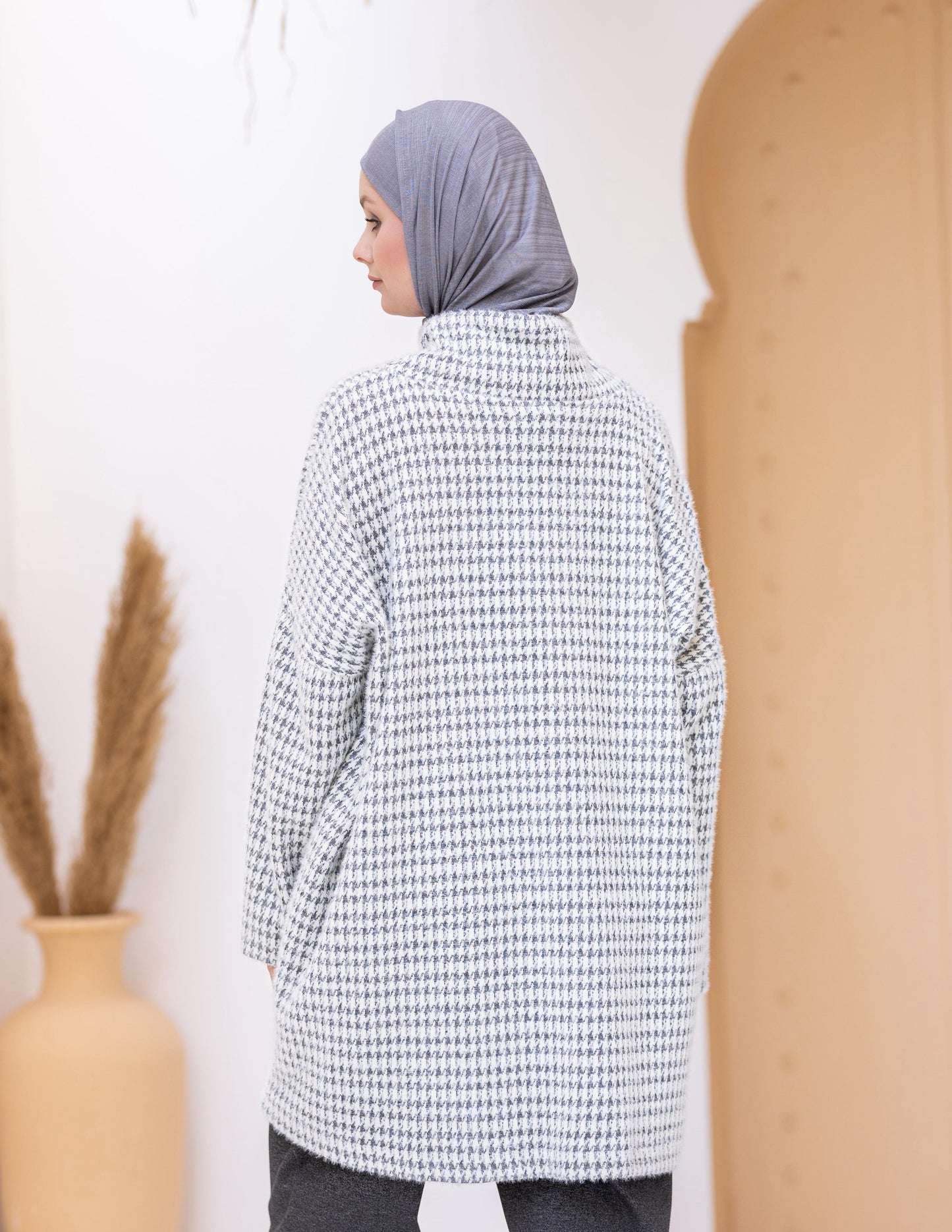 Heavy cashmere pullover with pockets