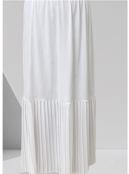 Pleated crepe extension in offwhite