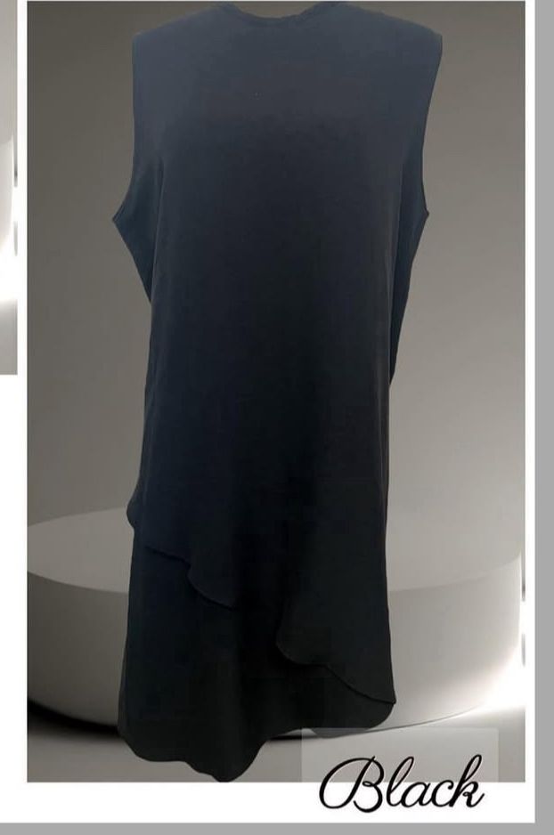 Long crossed top in Black