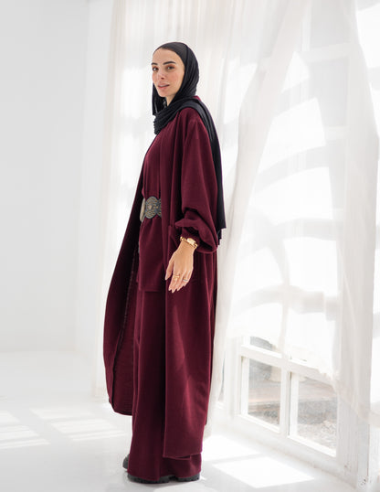 Knitted woolen set in Burgundy