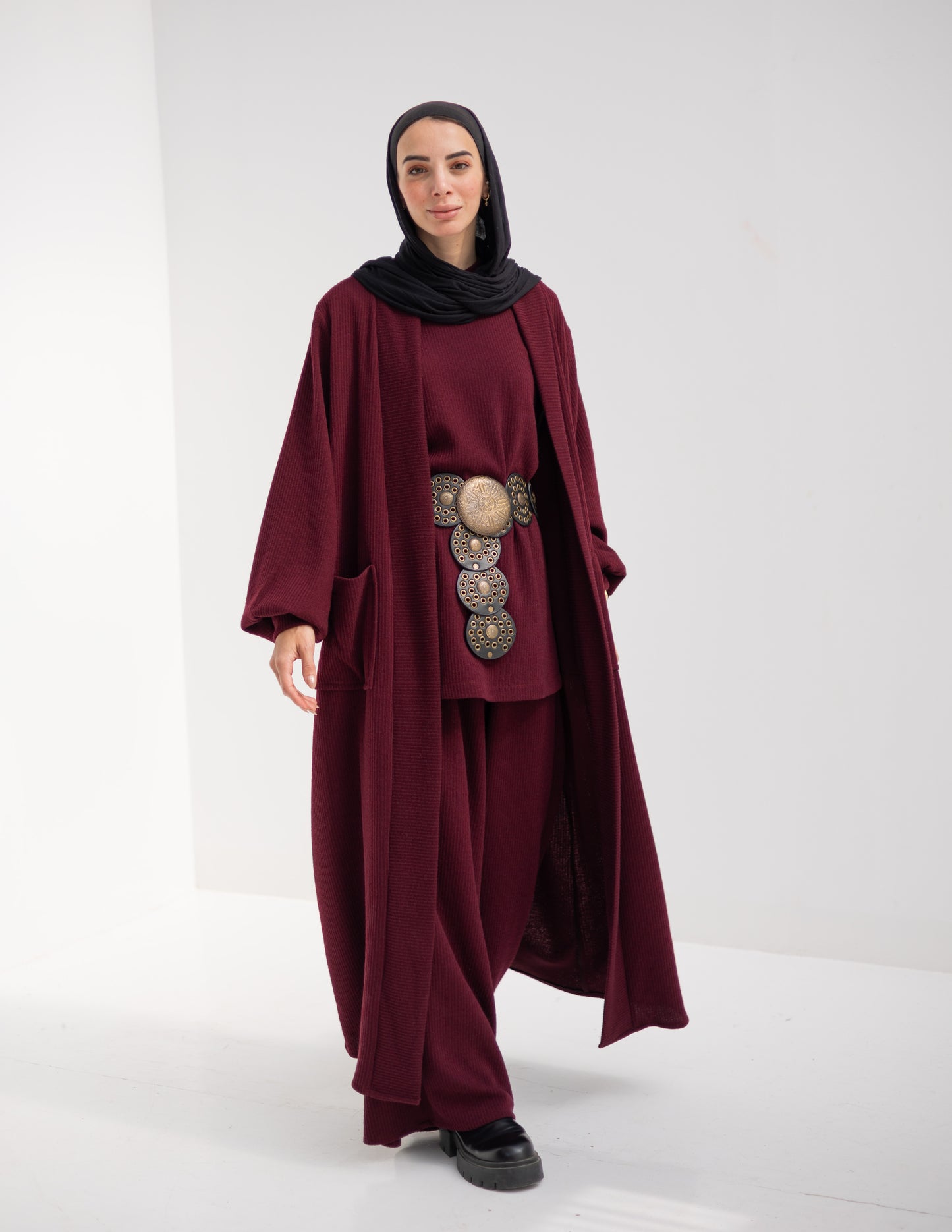 Knitted woolen set in Burgundy