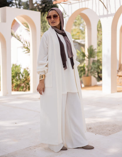 Knitted woolen set in Light offwhite