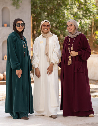 Woolen knitted Cardigan in Burgundy