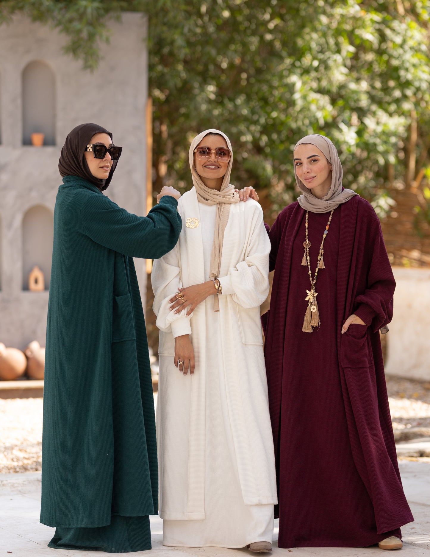 Woolen knitted Cardigan in Burgundy