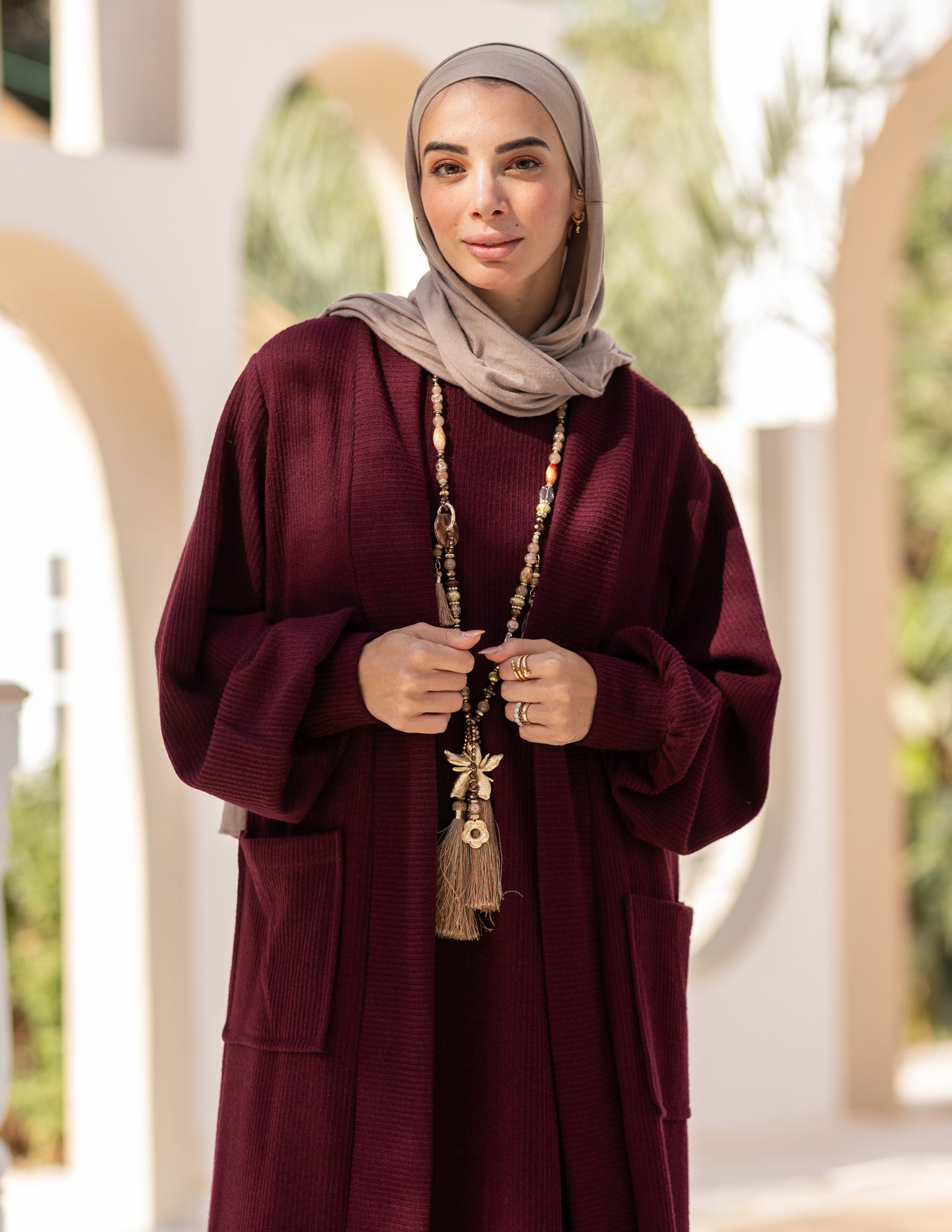 Woolen knitted Cardigan in Burgundy