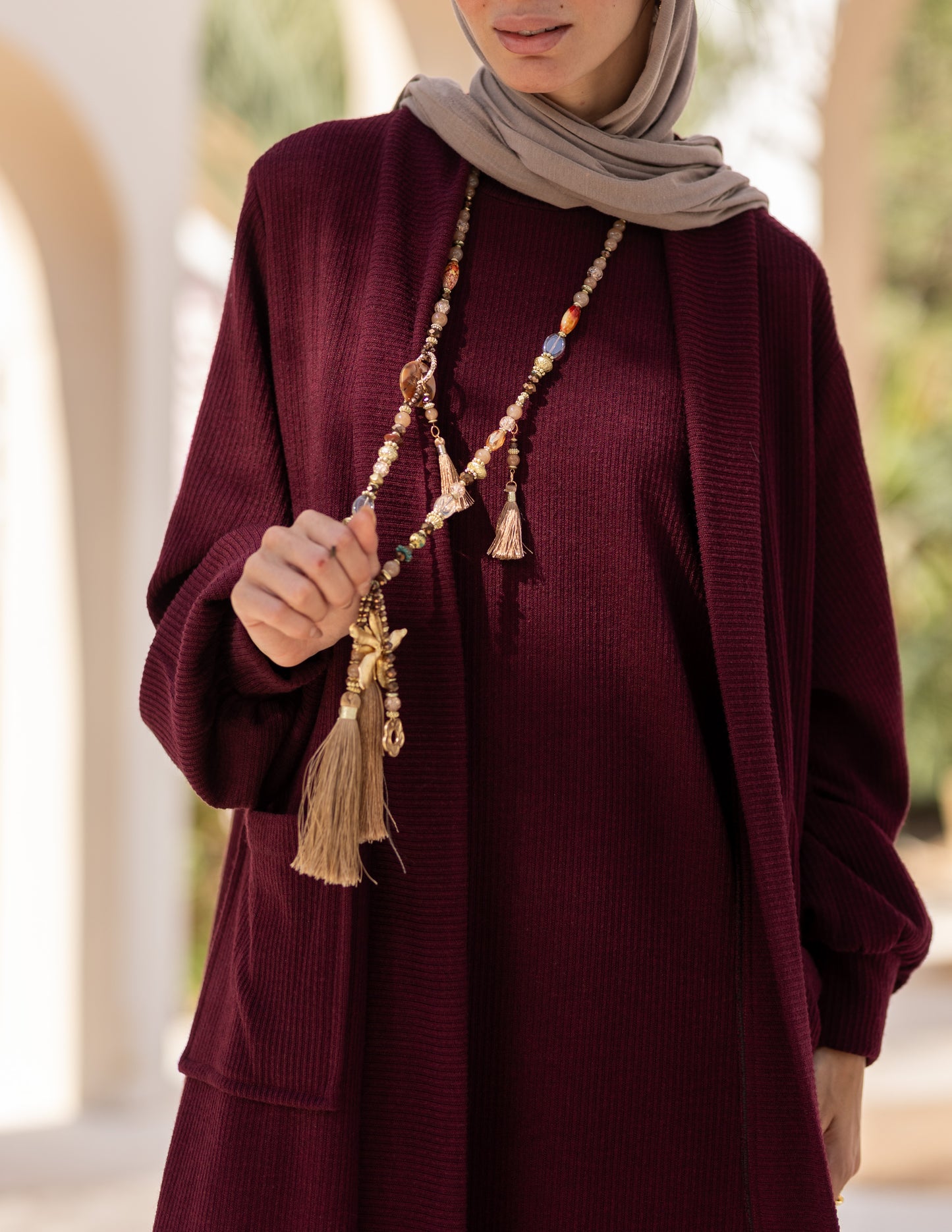 Woolen knitted Cardigan in Burgundy