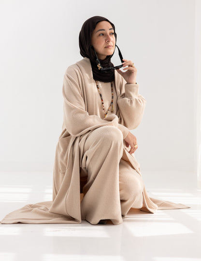 Knitted woolen set in Beige