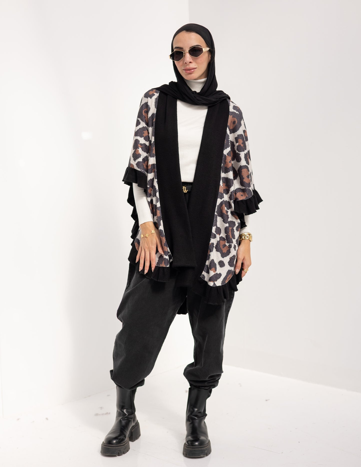 Animal print Poncho in Brown