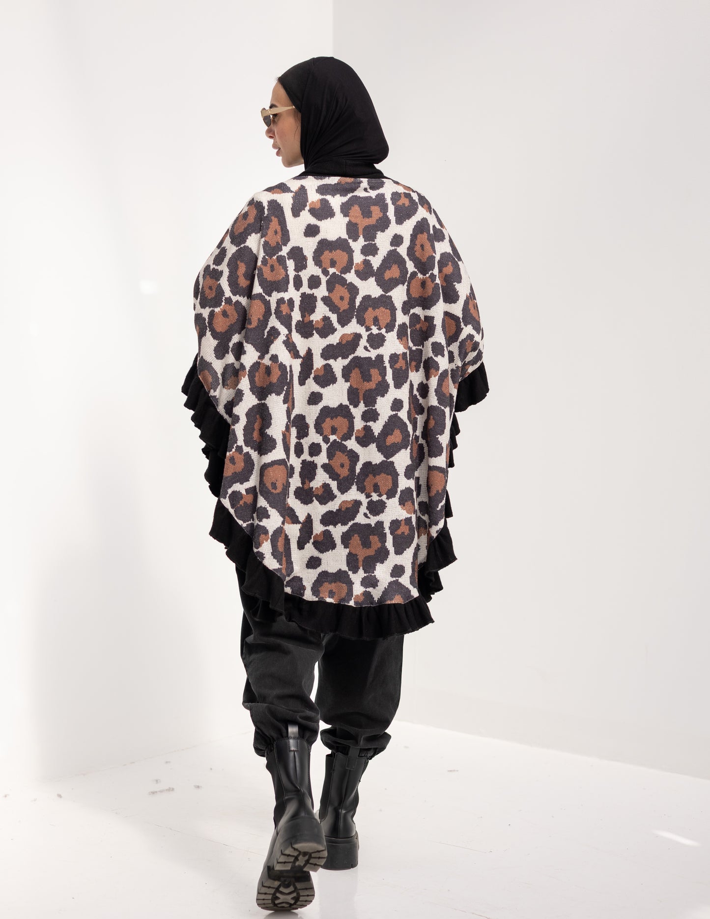 Animal print Poncho in Brown
