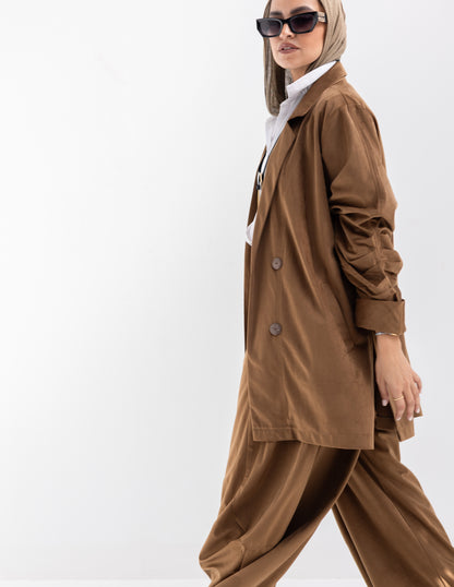 Velvet blazer in Honey