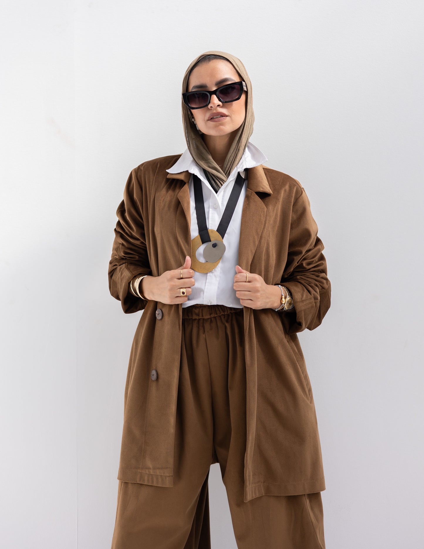 Velvet blazer in Honey