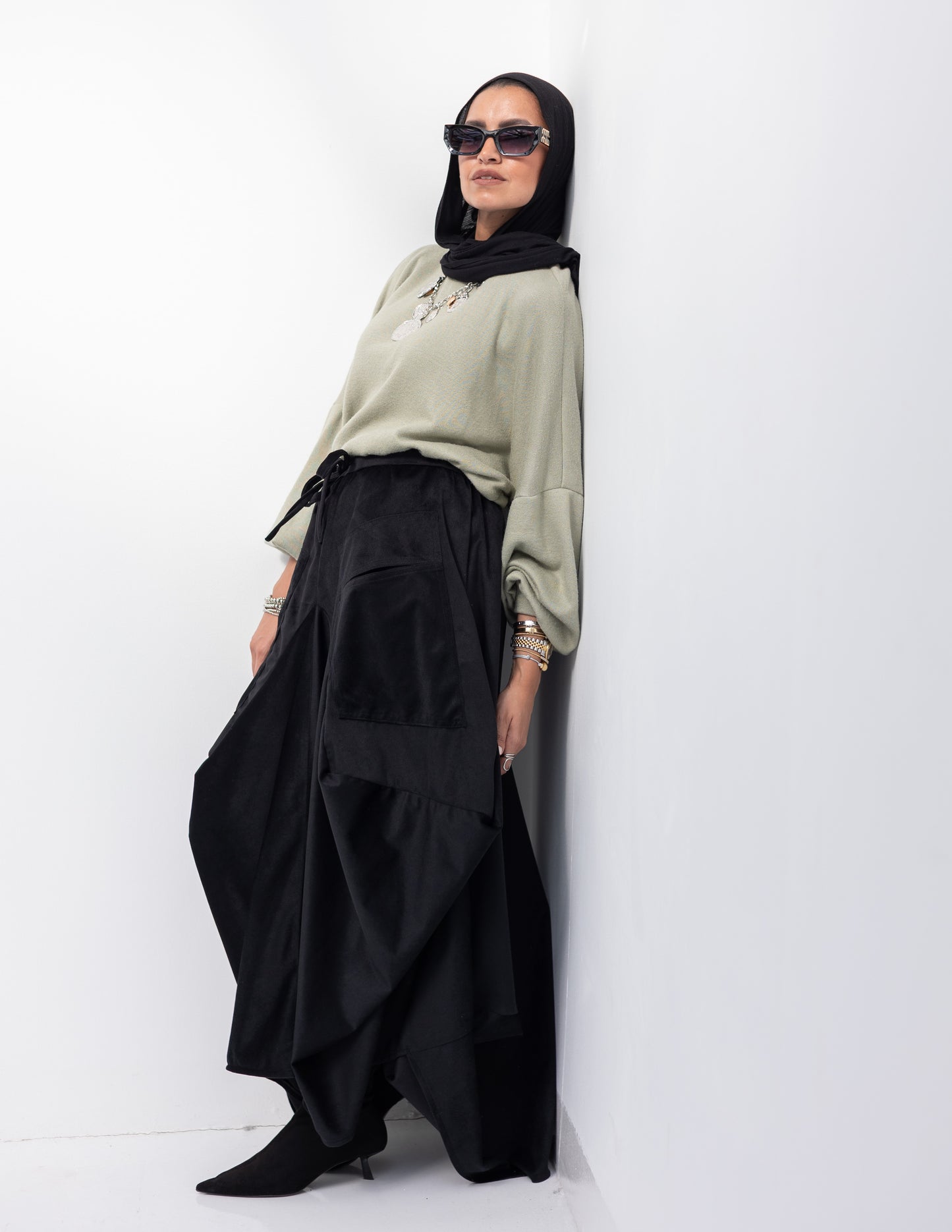 Gypsy skirt in Black