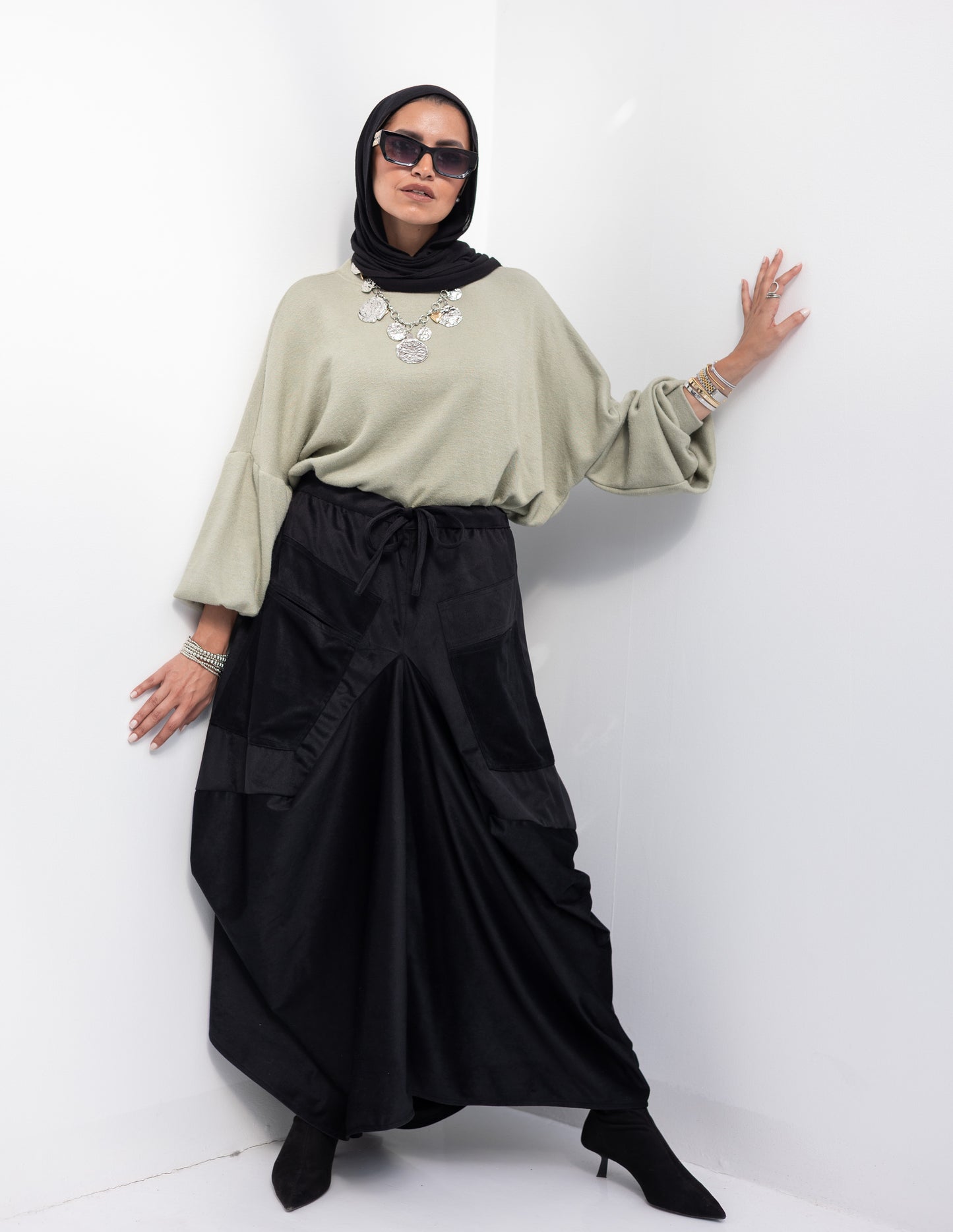 Gypsy skirt in Black