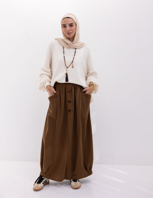 Velvet skirt with pockets in Brown
