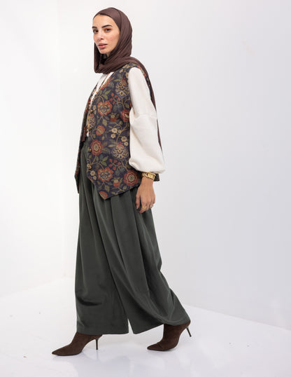 Floral woolen knitted vest in Navy