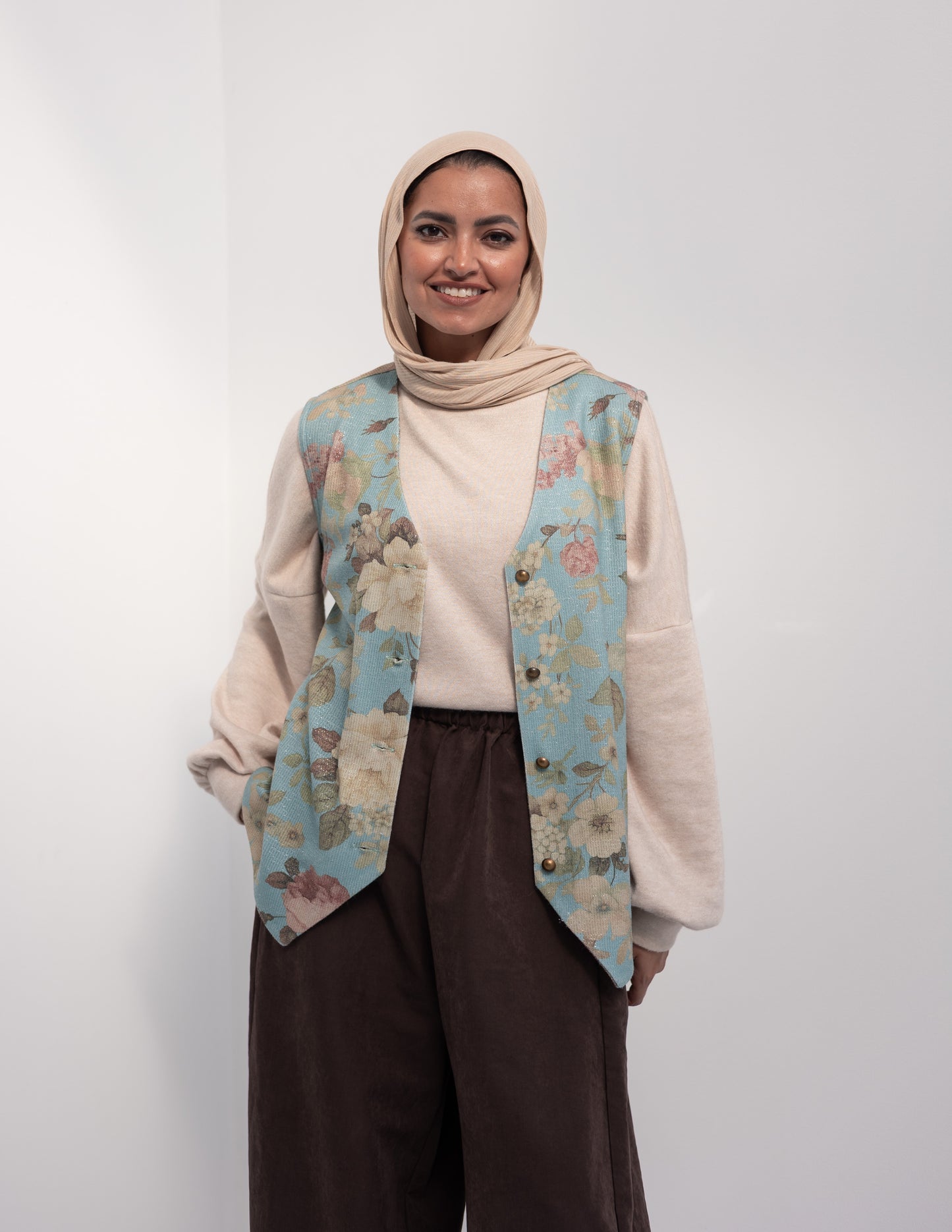 Floral woolen knitted vest in Baby Blue