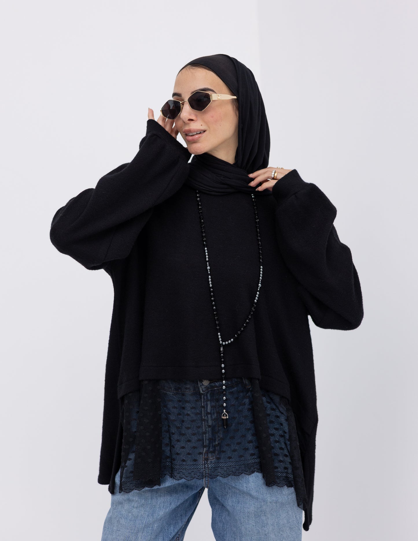 Cashmere pullover with lace in Black