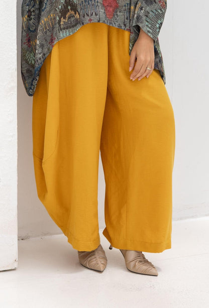 Soft summer light Gypsy pants in Yellow