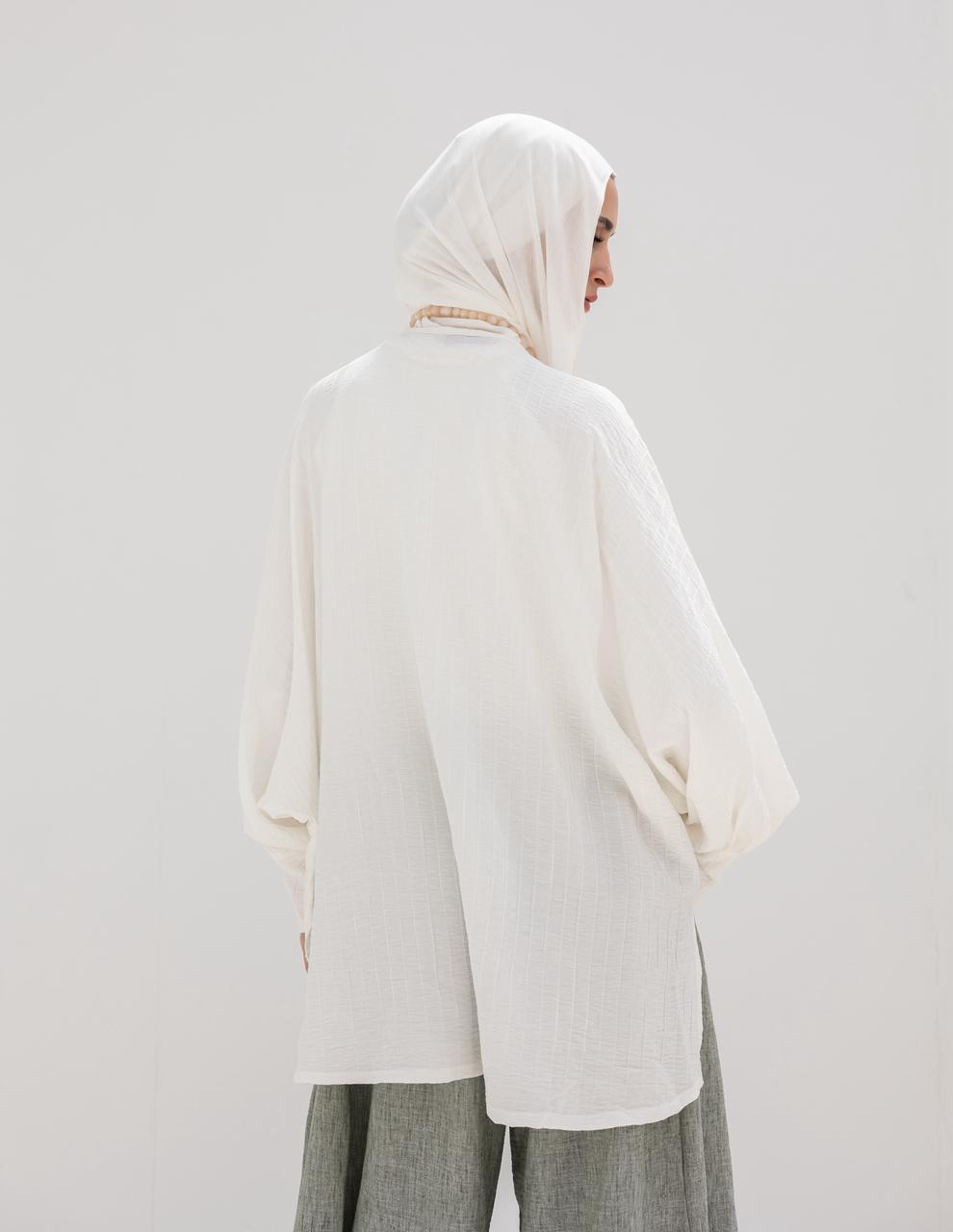 High low blouse in White