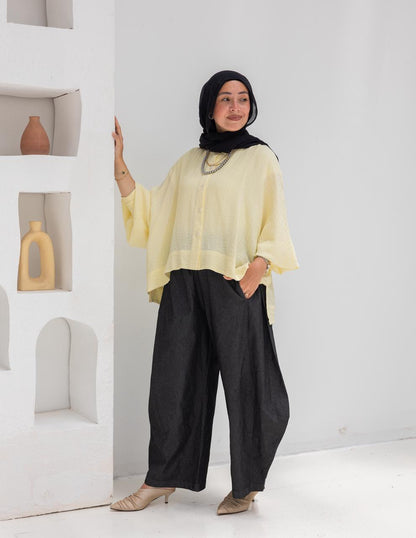 Elegant short blouse with buttons  in Yellow