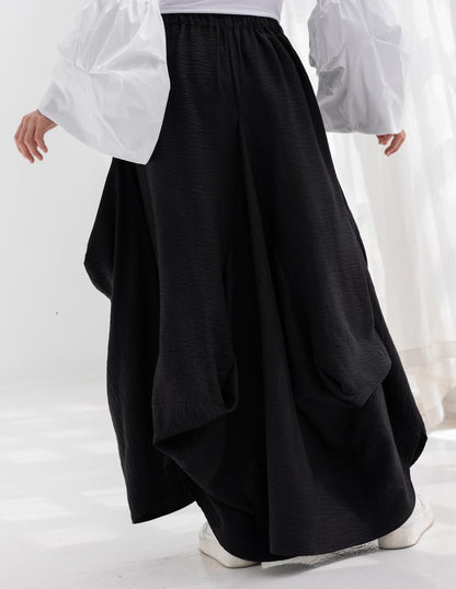 Plain gypsy skirt in Black