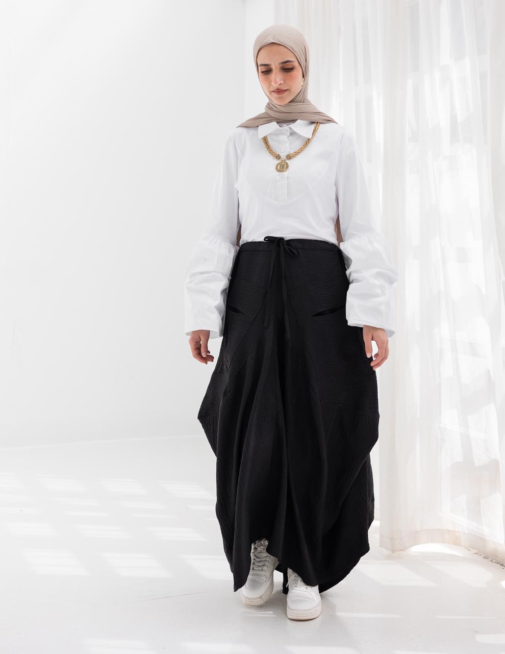 Plain gypsy skirt in Black
