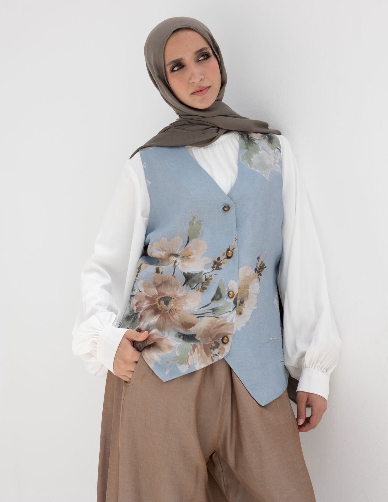 Lenin floral vest