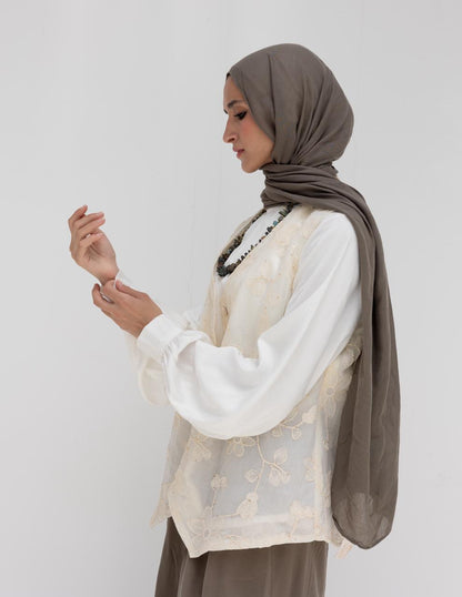 Embroidered vest in Offwhite