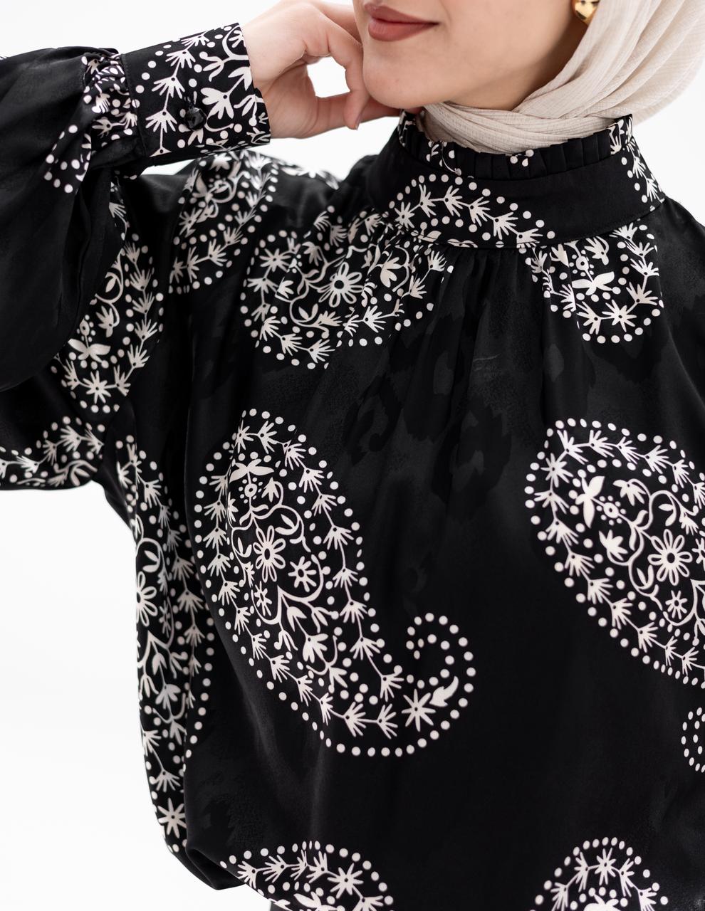 Evening printed silky blouse in Black