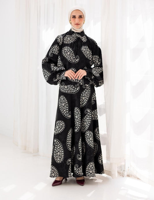 Evening silky flowy skirt