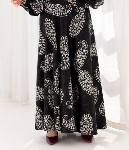 Evening silky flowy skirt