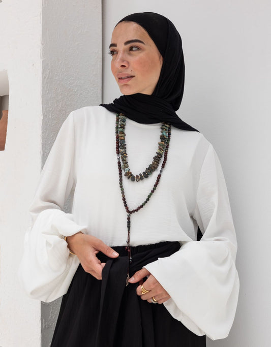 Crepe puffy sleeves top in Light off white