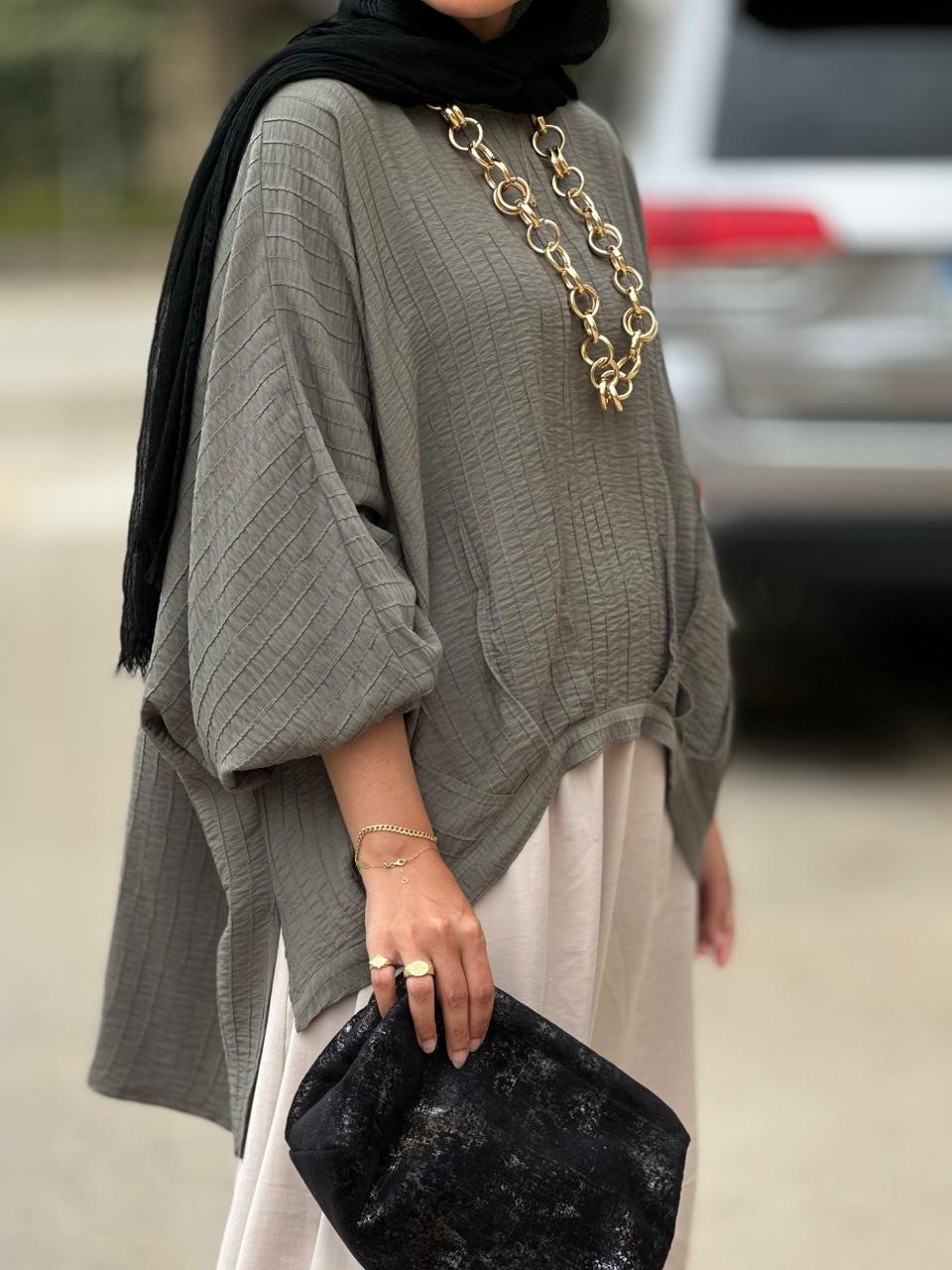High low blouse in Olive
