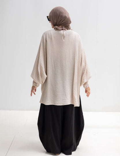High low blouse in beige