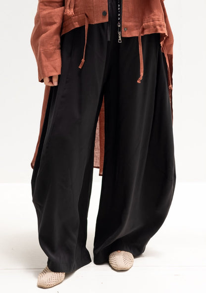 Soft summer light Gypsy pants in Black