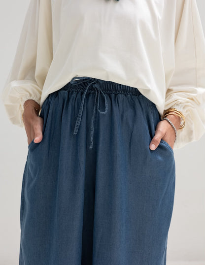 Wide leg Summer Denim pants in Blue jeans