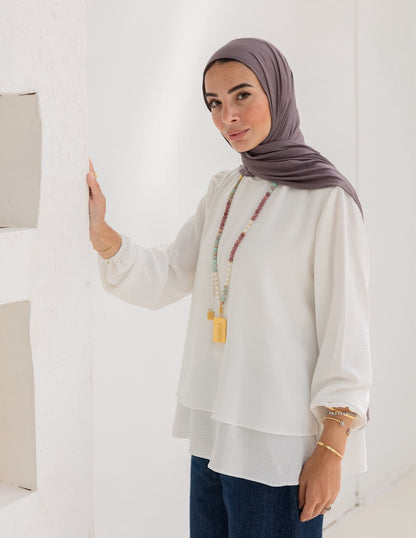 Double layers top with sleeves in light off white